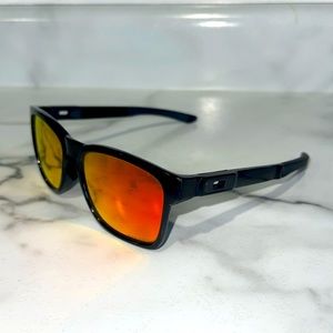 Oakley Catalyst Polarized Sunglasses